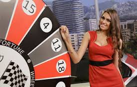 The popular Wheel of Fortune game to play live at online casinos.